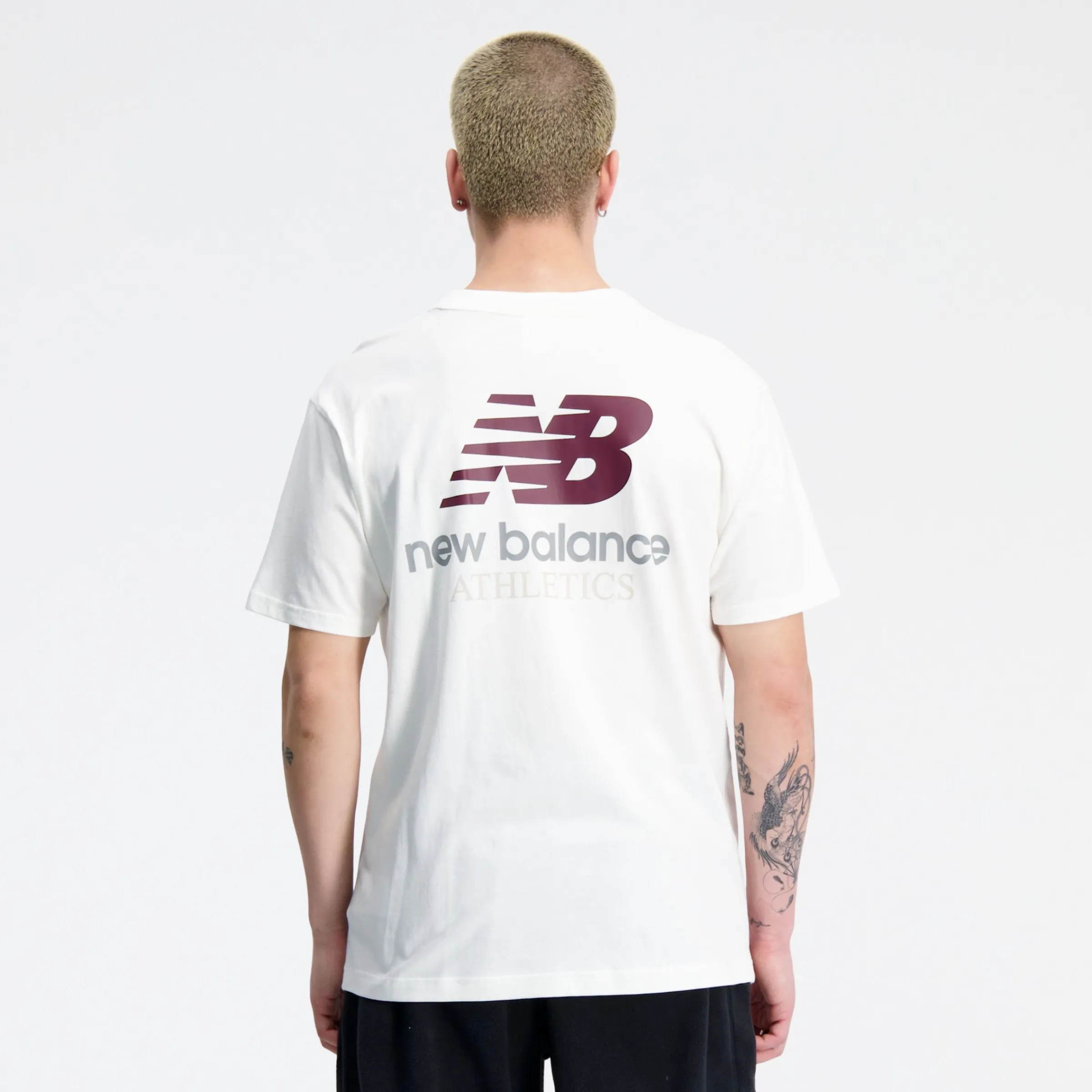 MEN New Balance Shirts|Men'sAthletics Remastered Graphic Cotton Jersey Short Sleeve T-shirt
