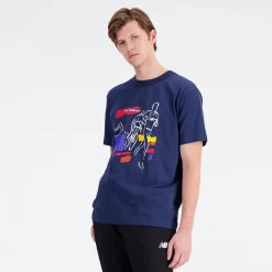 MEN New Balance Shirts|Men'sNB Athletics Graphic T-Shirt