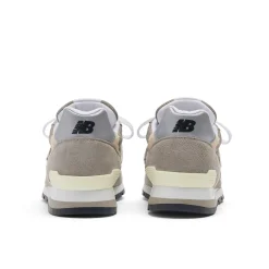 MEN New Balance |UnisexMade in USA 996 Core