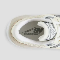 MEN New Balance FuelCell|UnisexMade in USA 990v6