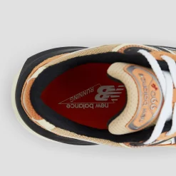 MEN New Balance |UnisexMade in USA 990v6