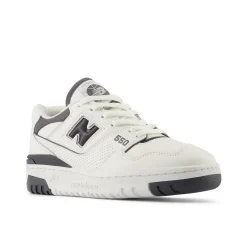 WOMEN New Balance Shoes|Women's550