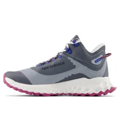 WOMEN New Balance Running|Women'sFresh Foam Garoé Midcut